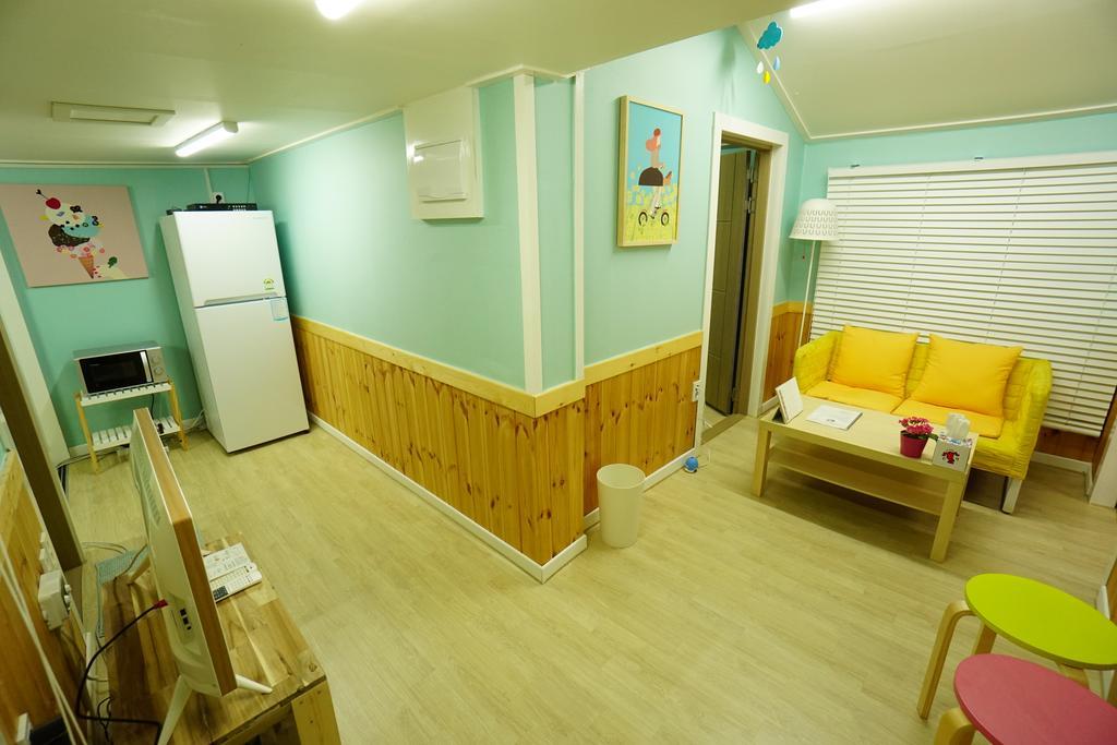 Villa Little Haenyeo Jeju Esterno foto