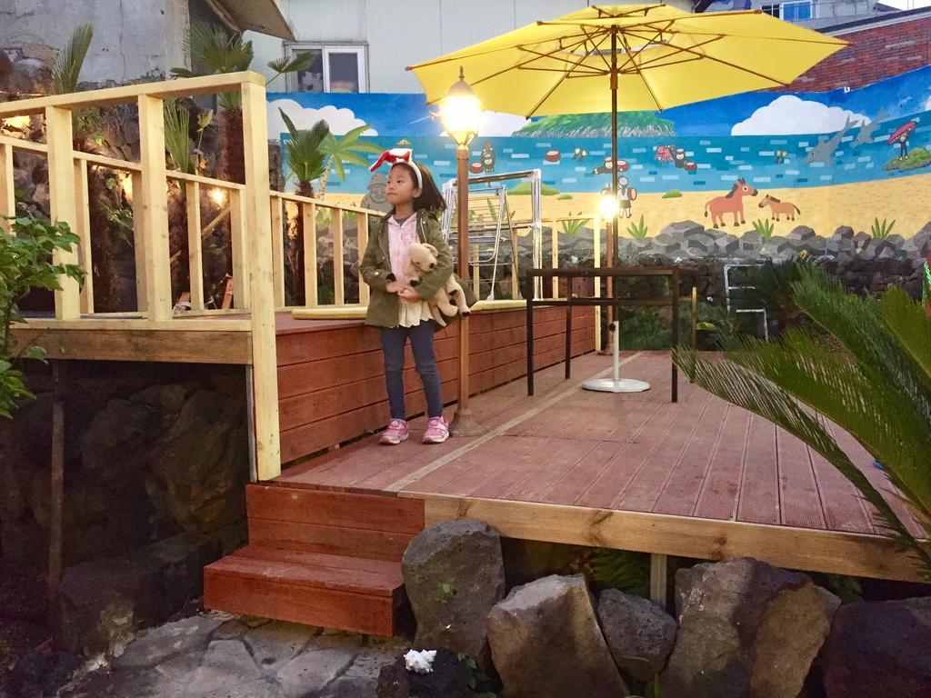 Villa Little Haenyeo Jeju Esterno foto